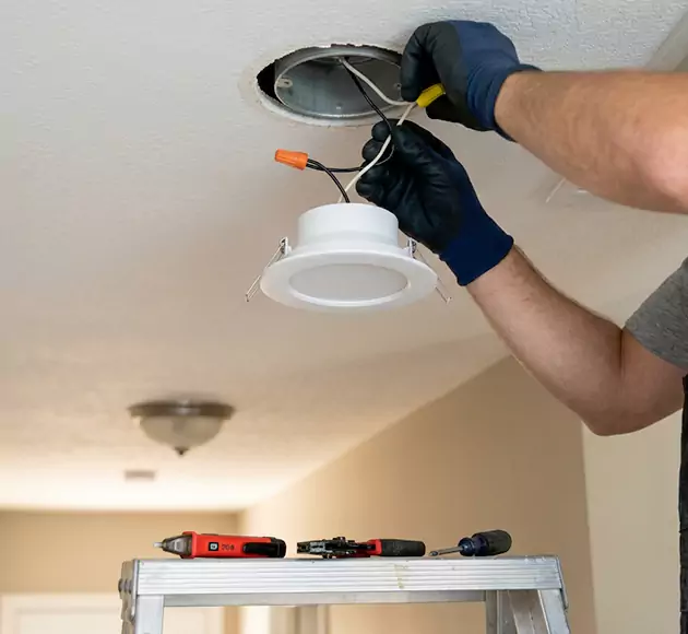 Professional Recessed Light Replacement: Your Local Retrofit Team in Daytona Beach, FL
